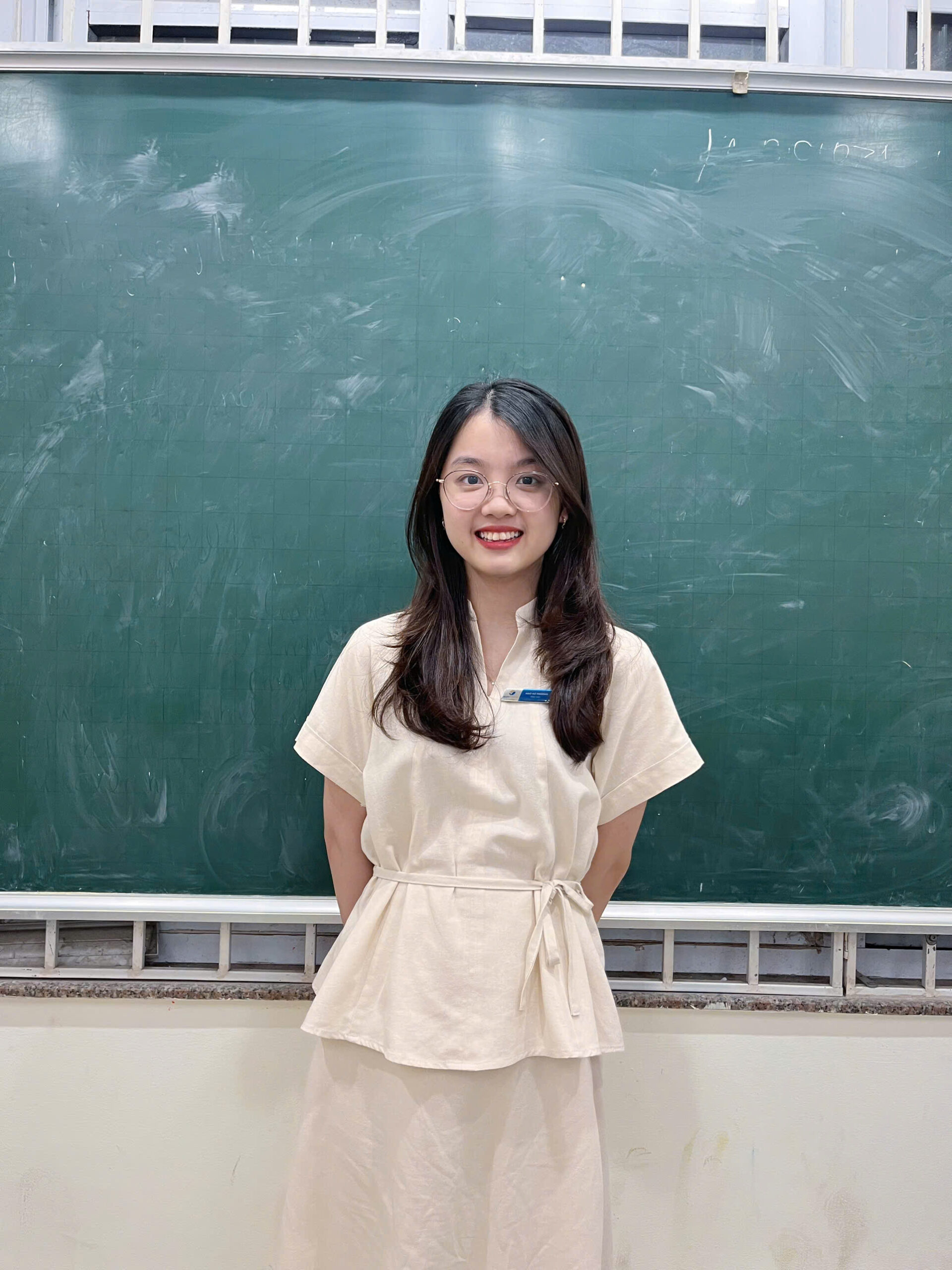 Cô Ngô Hà Phương