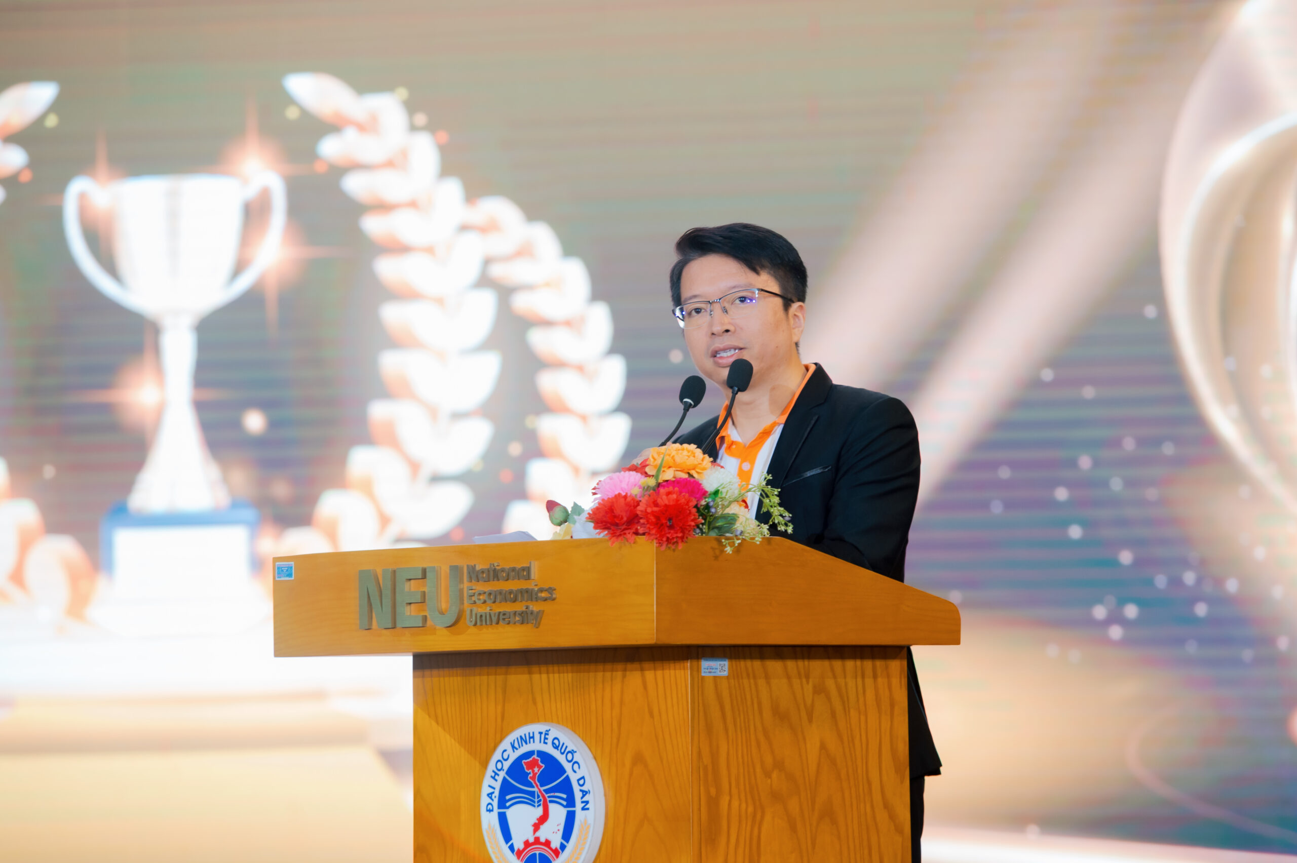 Ông Trần Trọng Nam - Phó giám đốc công ty phát biểu trước buổi lễ