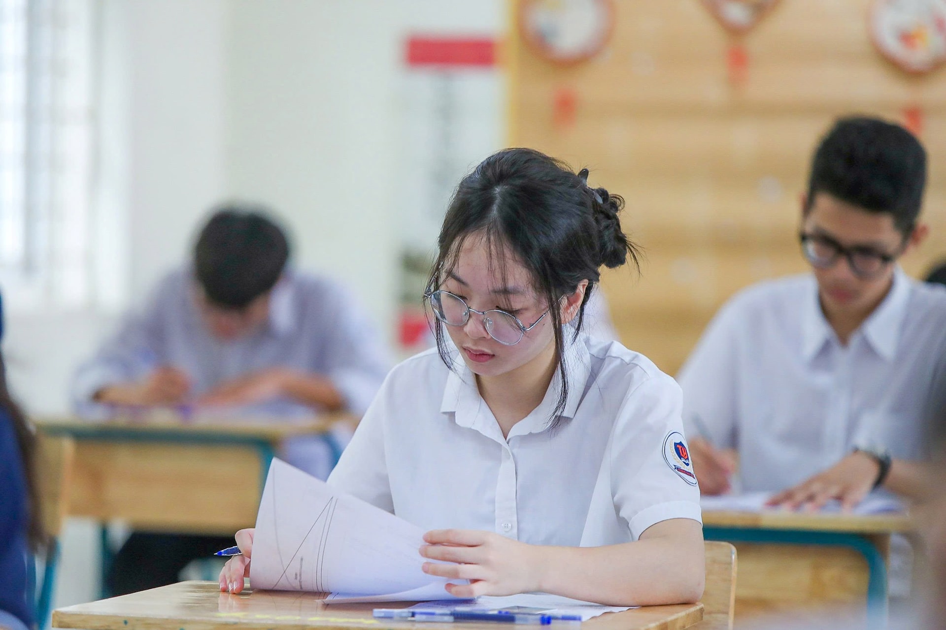 Mỗi học sinh được đăng ký tối đa 3 nguyện vọng vào 3 trường THPT công lập không chuyên bất kỳ